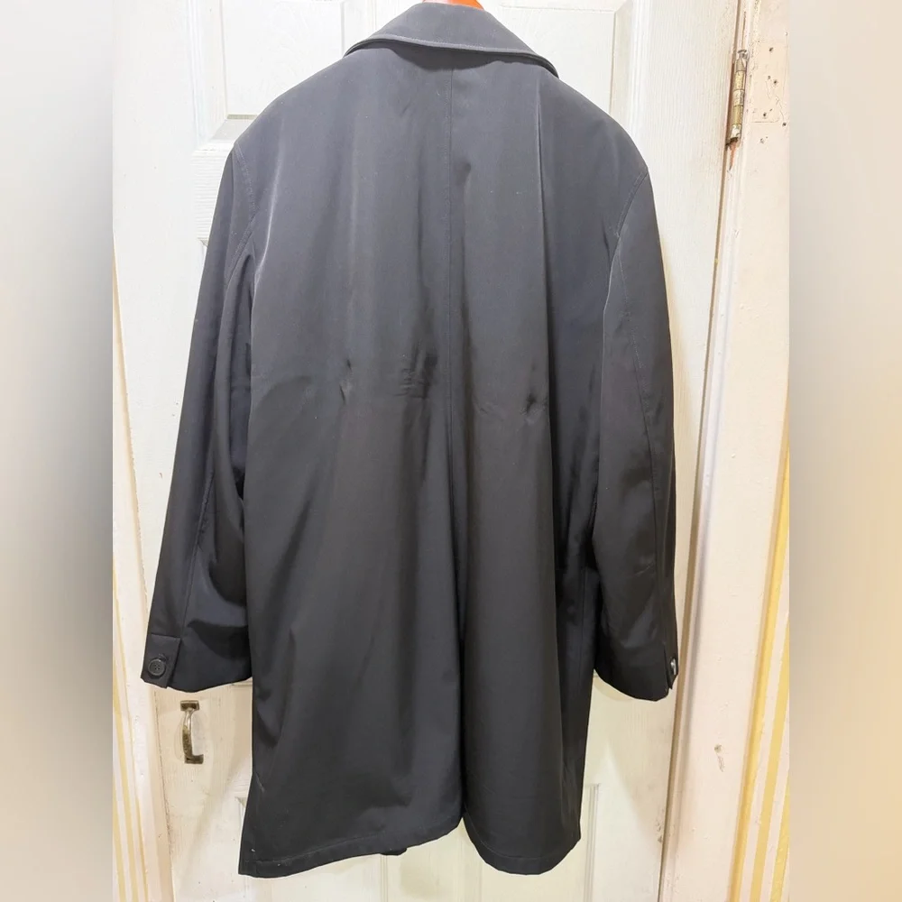 Kenneth Cole Men's Sleek Black Trench Coat - Picture 5 of 8
